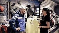 Beratung im Intersport Glanzer Sölden